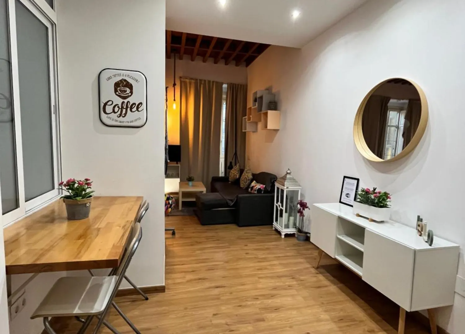 Boutique Larios - Malaga Center Apartment